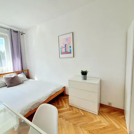Apartman Apartament Przy Plazy - Bitwy Pod Plowcami 6 Sopot