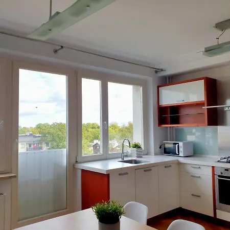 Apartman Apartament Przy Plazy - Bitwy Pod Plowcami 6 *
